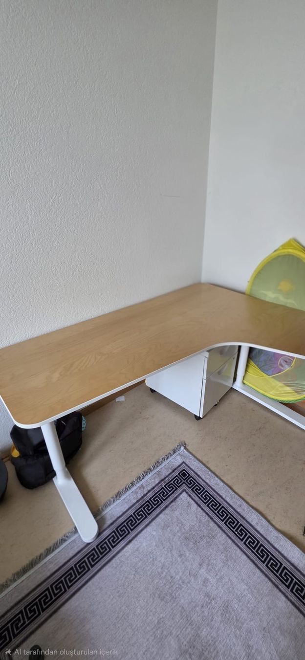 Bureaux: Scrivania Ikea Bekant – D'occasion à Würenlos par Privato81 2