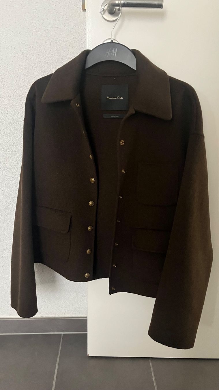 Massimo Dutti Giacche: Massimo Dutti Khaki-Brown Wool Crop/Boxy Jacket - S – Usato da Zofingen venduto da lis_7xzz 3
