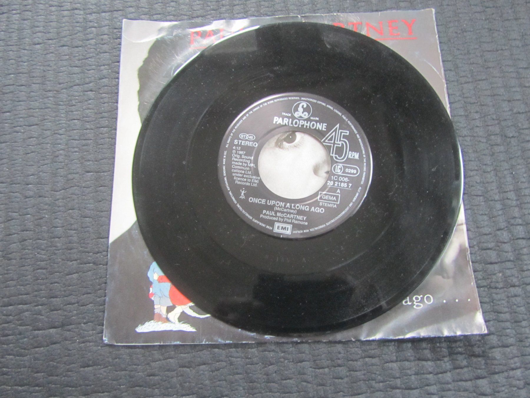 Dischi in vinile: Paul McCartney - Once Upon a Long Ago - Single          /cbl – Usato da Seengen venduto da mikelele 1