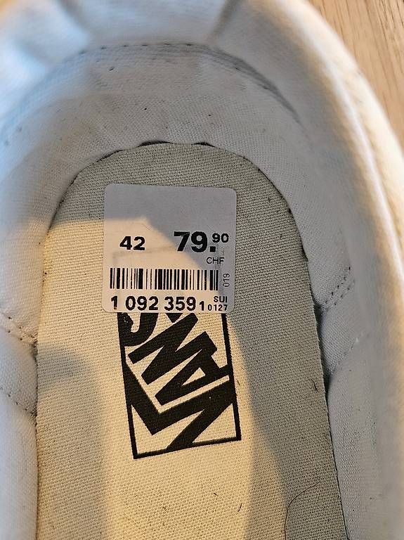 Scarpe da uomo: Vans Classic Schuhe 42 Neu – Usato da Strengelbach venduto da killifish 2