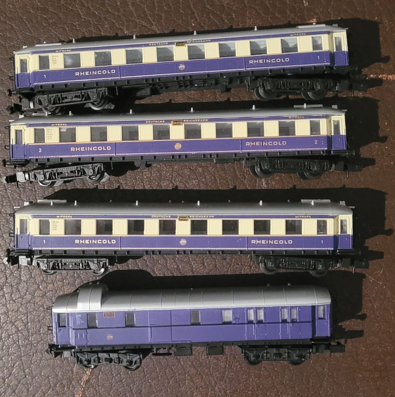 Modellini di ferrovie: Rheingold Set, Spur N – Usato da Perlen venduto da AhvidEvG