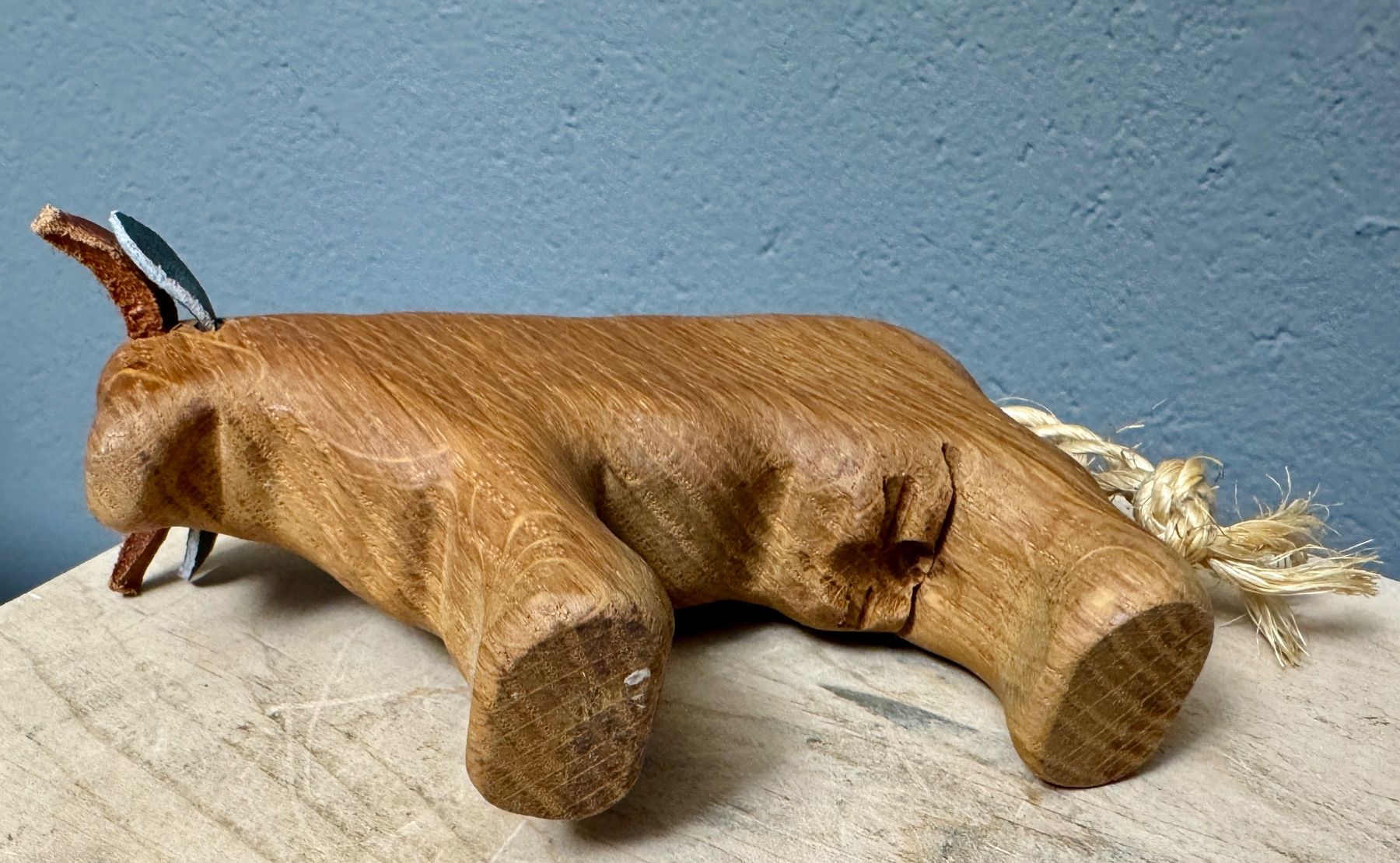 Statuette: Alte geschnitzte Holzkuh Kuh Holz – Usato da Rothrist venduto da Luckywinner 7