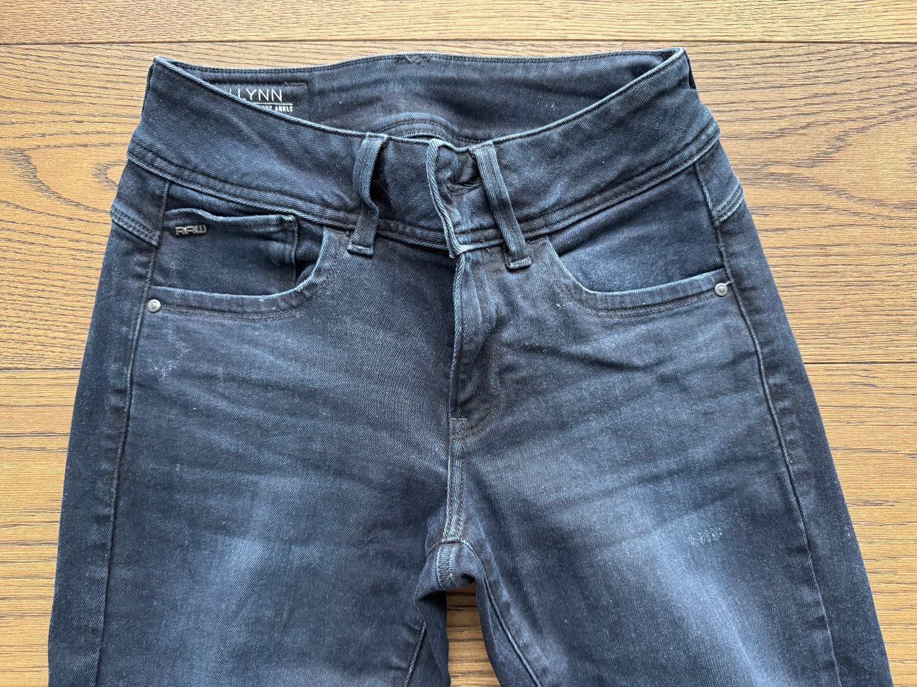 G-Star Jeans: G-Star Jeans, Gr. 25/30 – Usato da Frasnacht venduto da spiro23 2