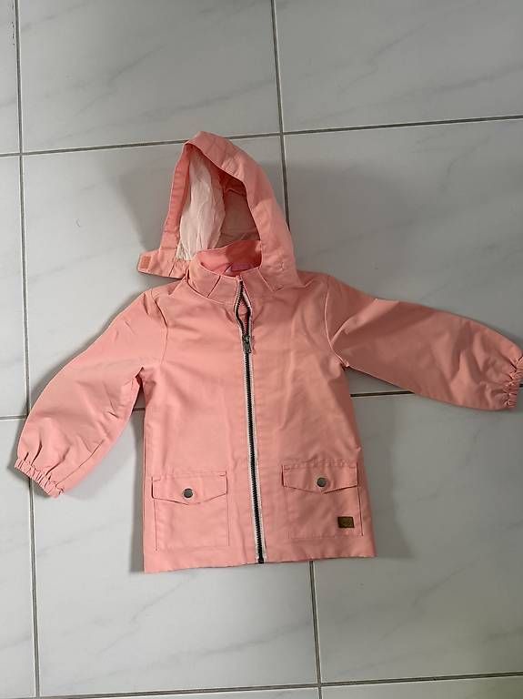 Vestes & Manteaux: Neu: Jacke Grösse 98 – D'occasion à Innerberg par shopp