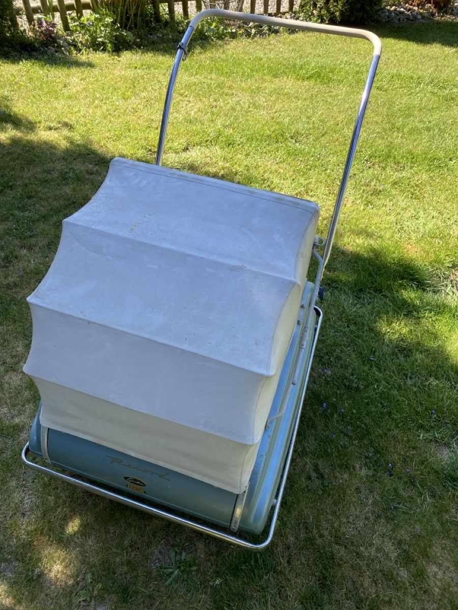 Carrozzine: Kinderwagen Oldtimer  – Usato da Kehrsatz venduto da Brunioli 5