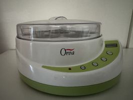 Joghurtbereiter Orva mit 8 Plastikechern á 1,5dl. / neuwert.
