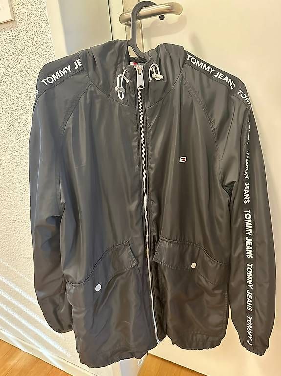 Giacche: Tommy Hilfiger Damenjacke Gr. S – Usato da Herisau venduto da ste_jw5d