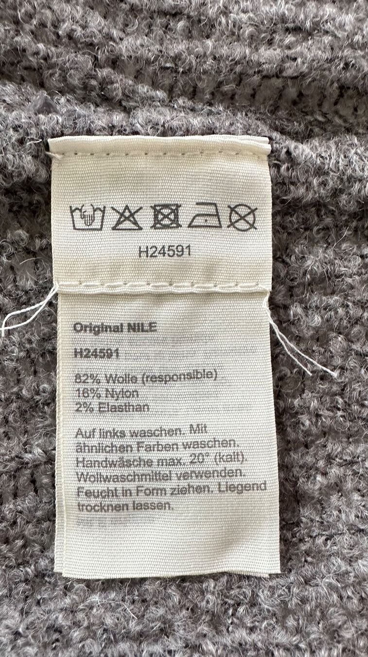 Nile Maglioni & Felpe: Strickjacke von Nile – Usato da Embrach venduto da aha55 3