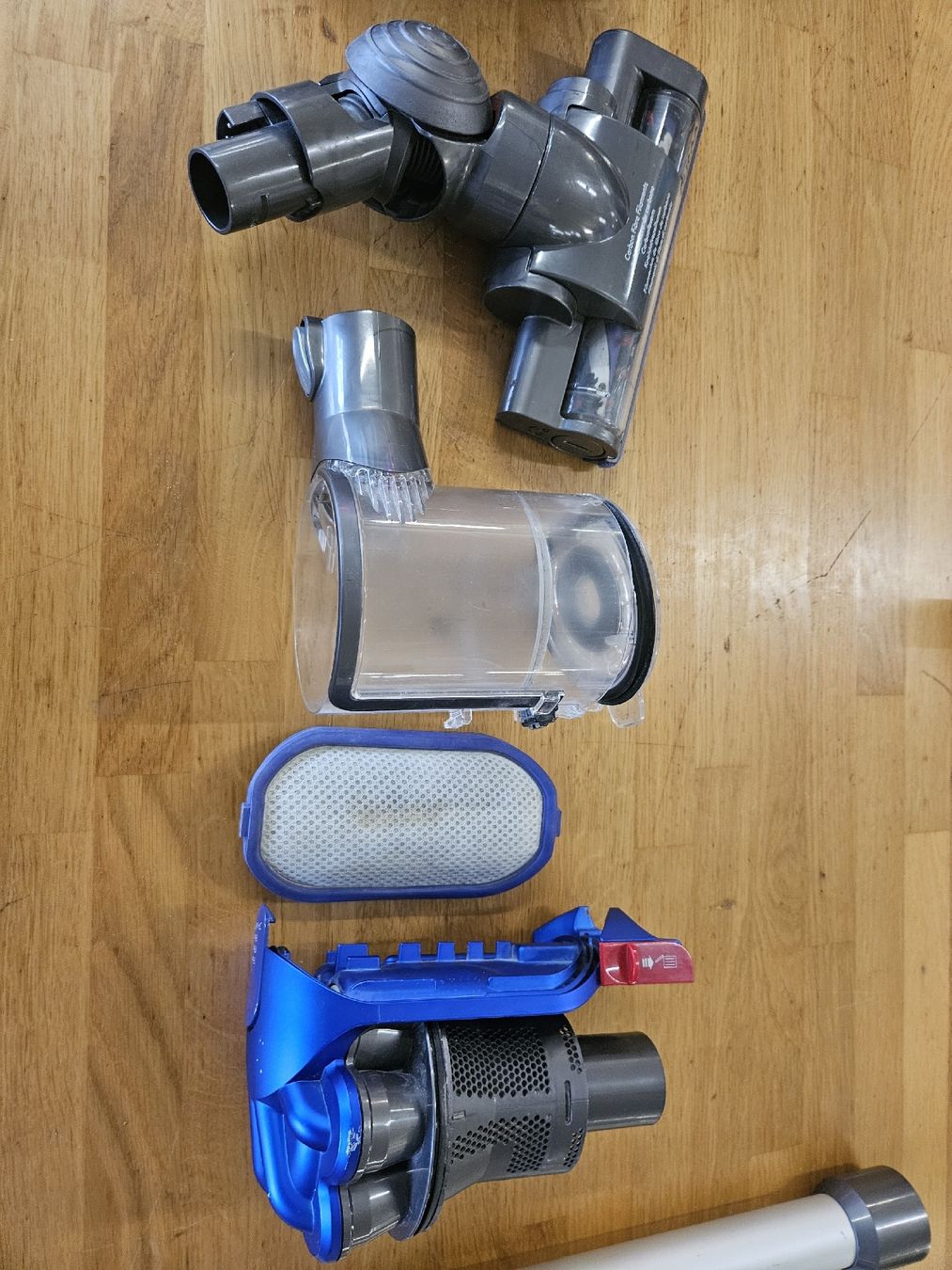 Dyson Staubsauger & Zubehör: Dyson DC 35 Kabellose Staubsauger  – Gebraucht aus Pratteln von Cartonsducoeur_bl 9