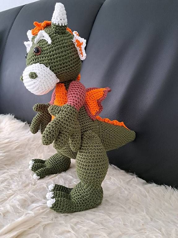 Giocattoli: Hübscher Drache – Usato da Wiedlisbach venduto da 6433 3