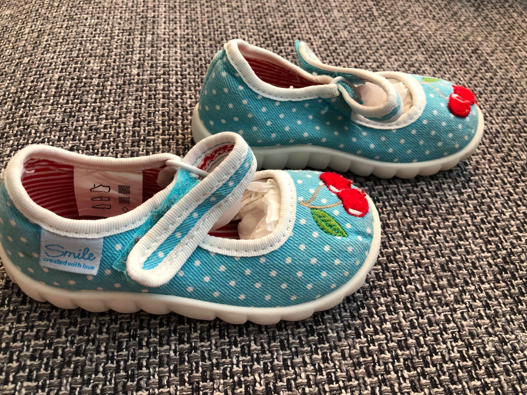 Scarpe per ragazzi: Baby - Schuhe Gr. 21 – Usato da Langnau am Albis venduto da snla_scc9 1