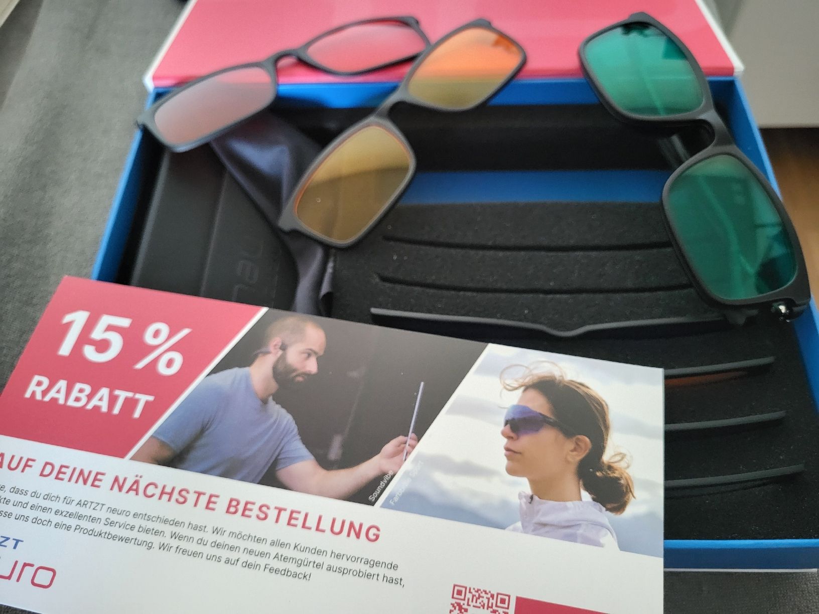 Occhiali & Lenti: Artzt Neuro Farbbrillenset neuwertig – Nuovo (secondo la descrizione) da Zürich venduto da Kagu1 1