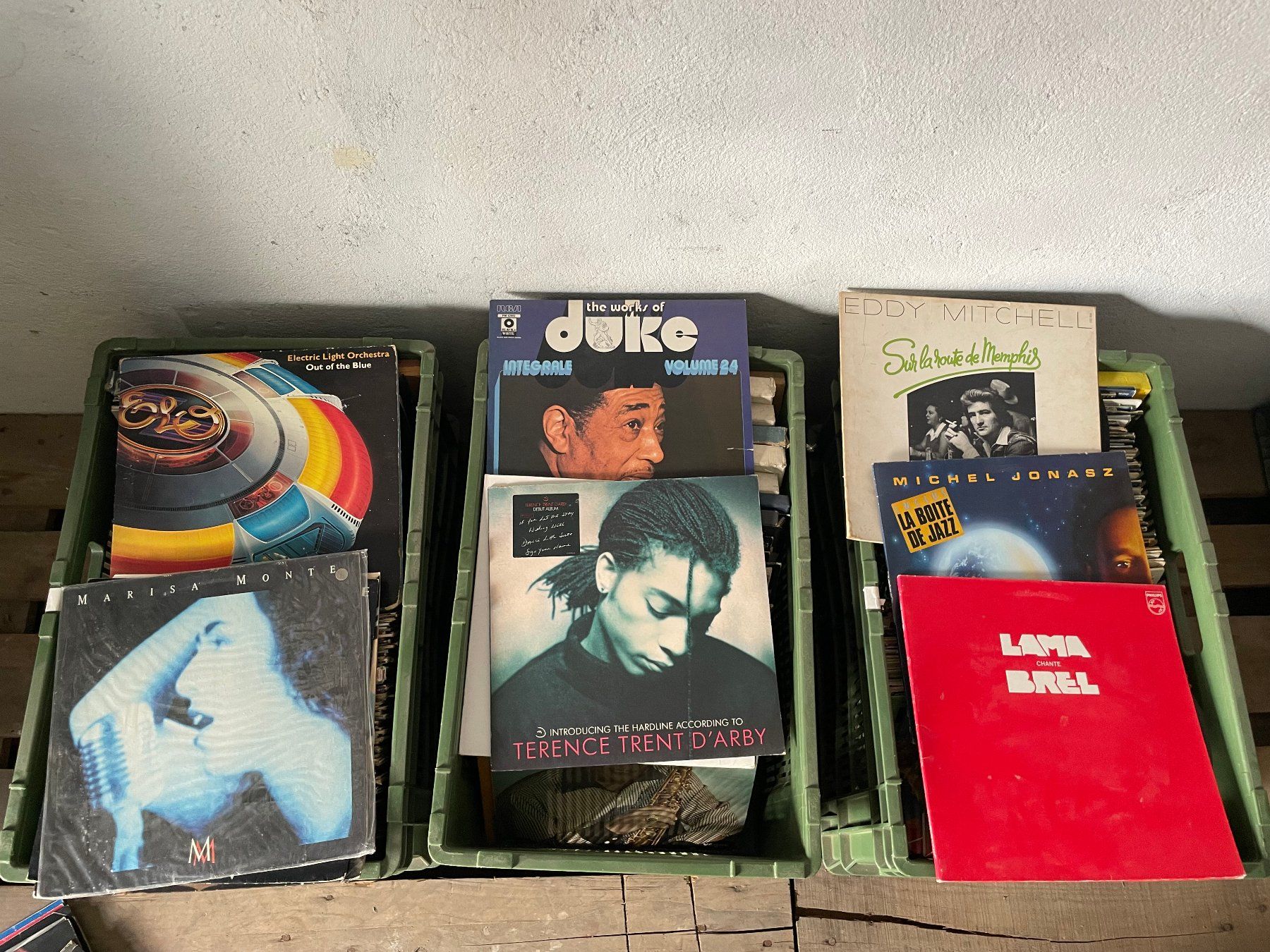 Vinyles: 3 caisses de disques vinyle 33 tours – D'occasion à La Croix (Lutry) par netrajet 3