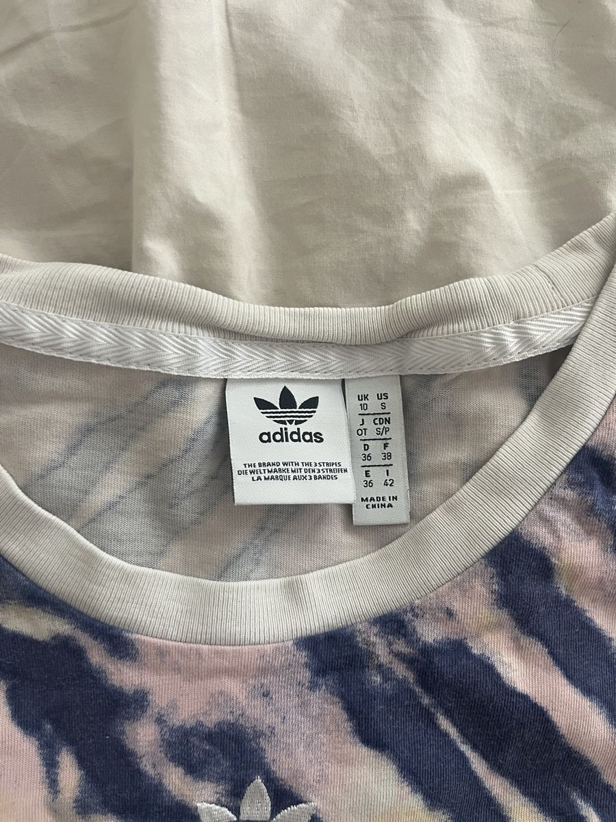 Adidas T-Shirts: T-Shitt Adidas – Gebraucht aus Biel/Bienne von Car_Schuss 1