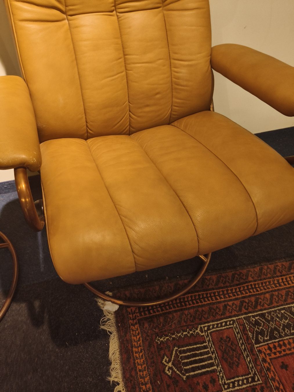 Stressless Poltrone: Vintage Ekornes Stressless – Usato da Zwingen venduto da inf_2blh 2