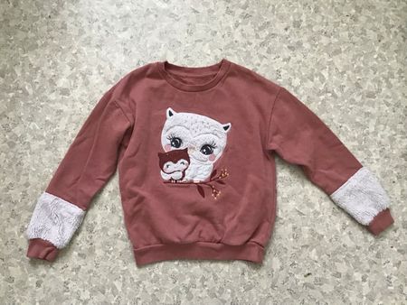Kinder Pullover C&A altrosa mit Eulen Motiv Grösse 134-140