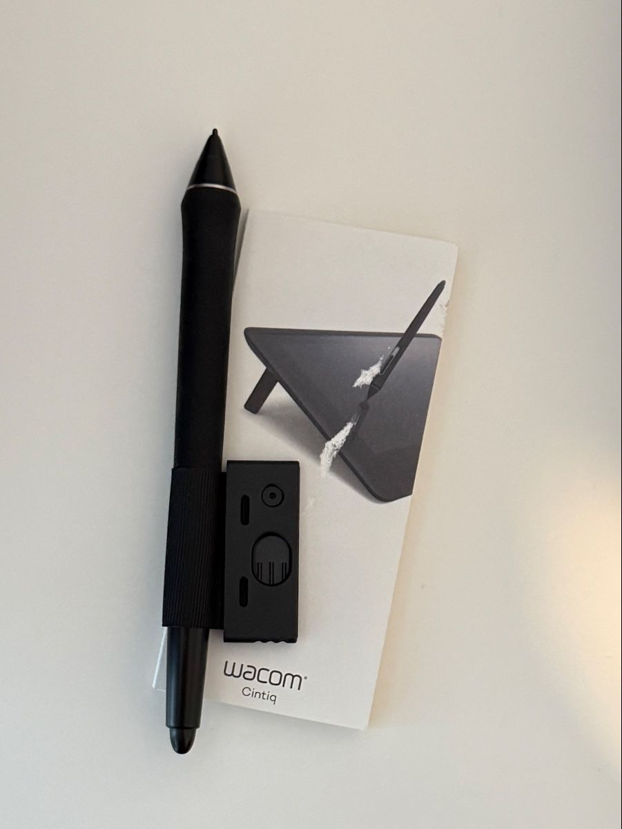 Wacom Tablet PC: Wacom Cintiq 16 – Usato da Zürich venduto da Fridge 2