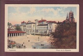 LAUSANNE - Place de la Riponne
