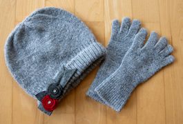 Wollmütze & -handschuhe von Mayoral, Gr. 4-6J.