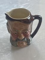 Krug Lancaster Sandland Handpainted England (S10)