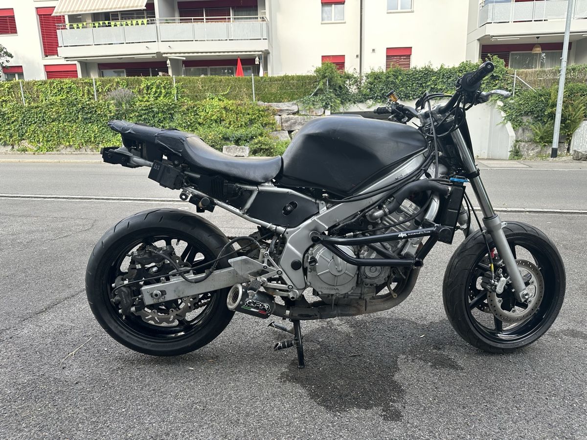 Honda Altro: honda cbr 600 Stuntbike – Usato da Steinhausen venduto da jha_9z78 4