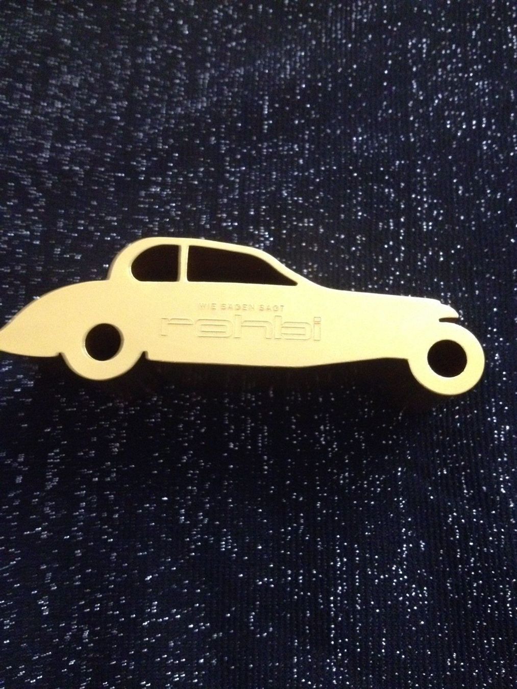 Veicoli per bambini: Auto Bugatti aus Aluminium goldig CHF 0,50 – Nuovo (secondo la descrizione) da Siegershausen venduto da Bubsi83 1