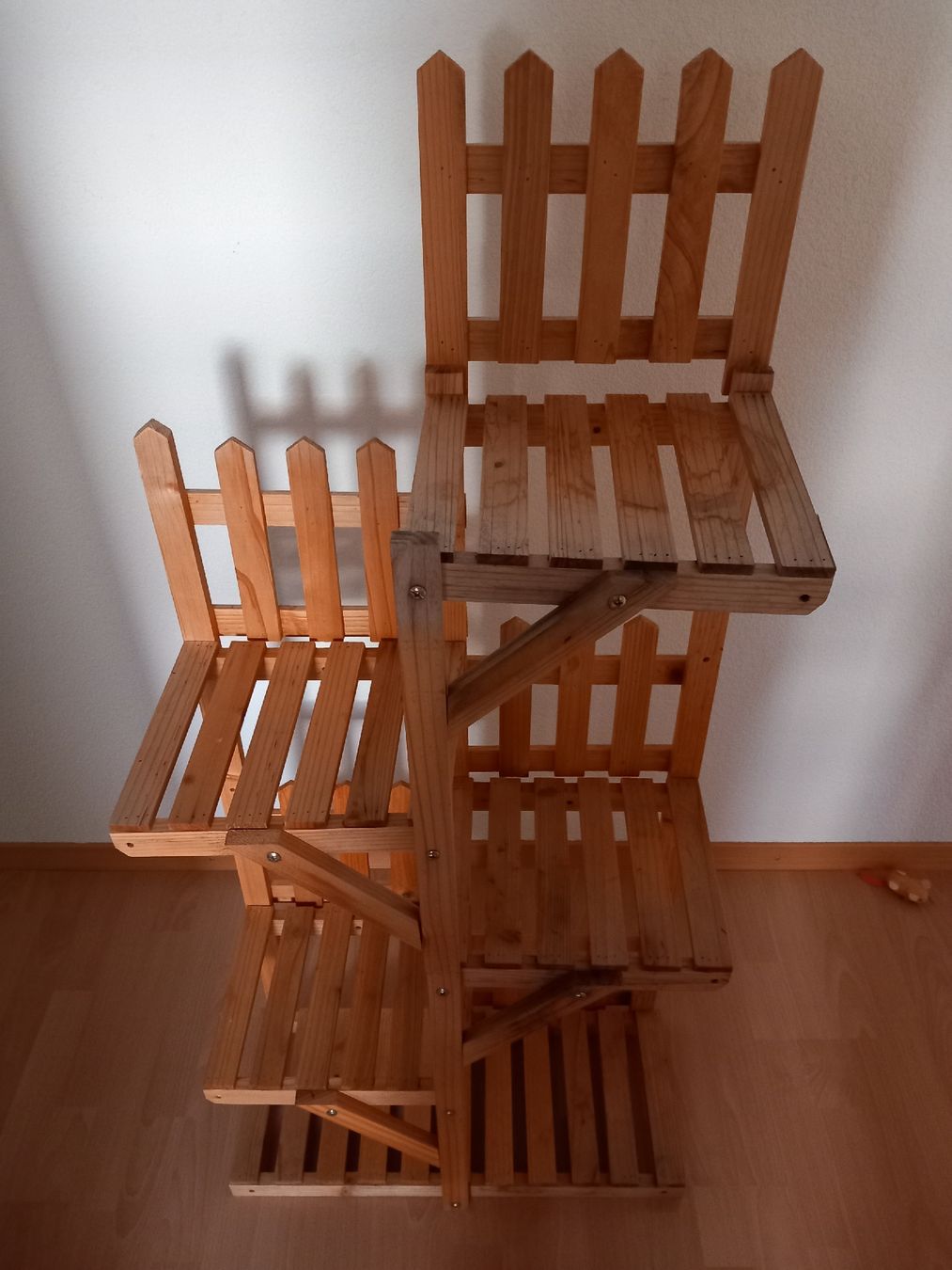 Regale: Holz Pflanzengestell – Gebraucht aus Ebnat-Kappel von petzilein 1