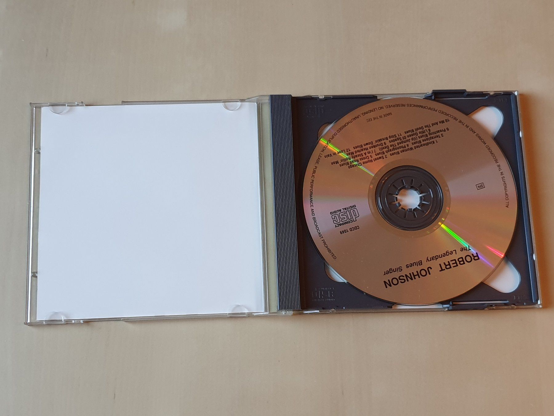 CD: Robert Johnson The Legendary Blues Singer – Usato da Stansstad venduto da collectorsshop 2