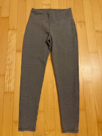Stylische Hose von Clockhouse Grösse 164 oder 34/36 Stretch