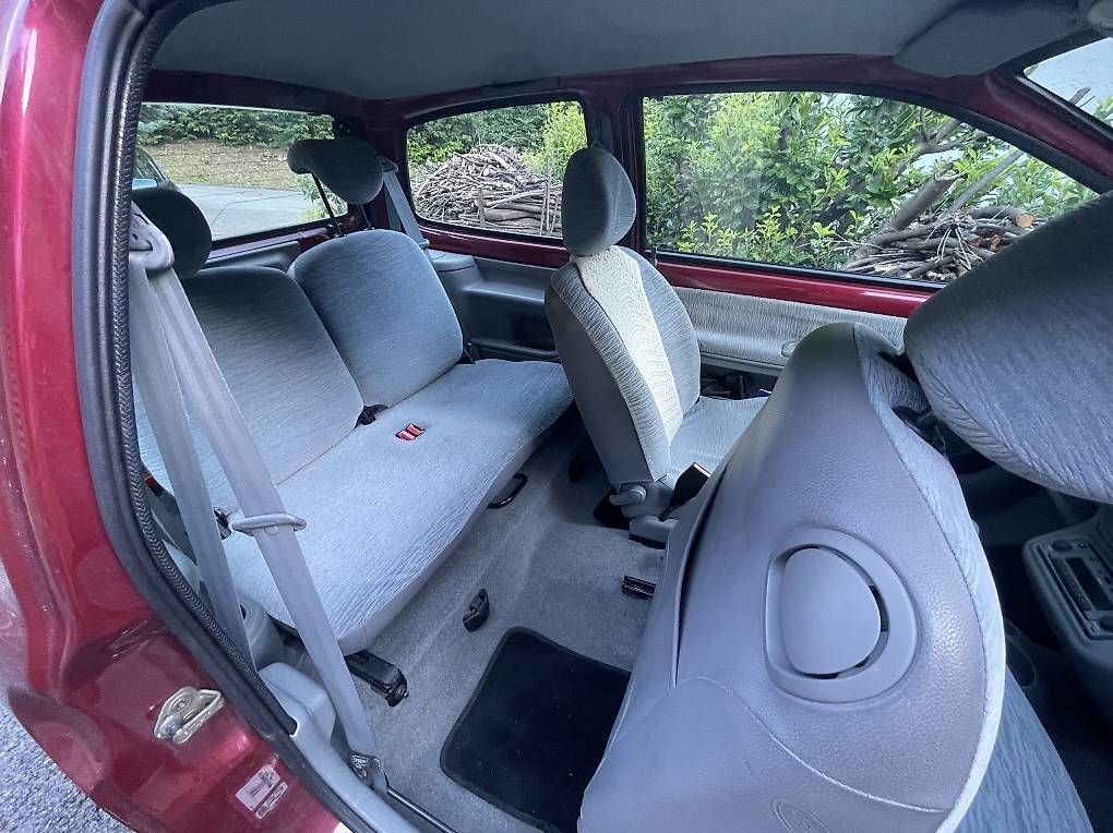 Autos: Renault Twingo 2004 – D'occasion à Avegno par sil_k6hs 4