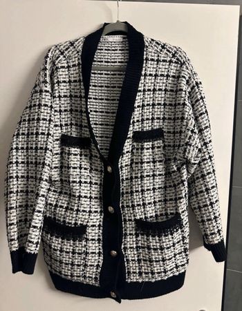 Zara Jacke schwarz/weiss Strickjacke Gr. L