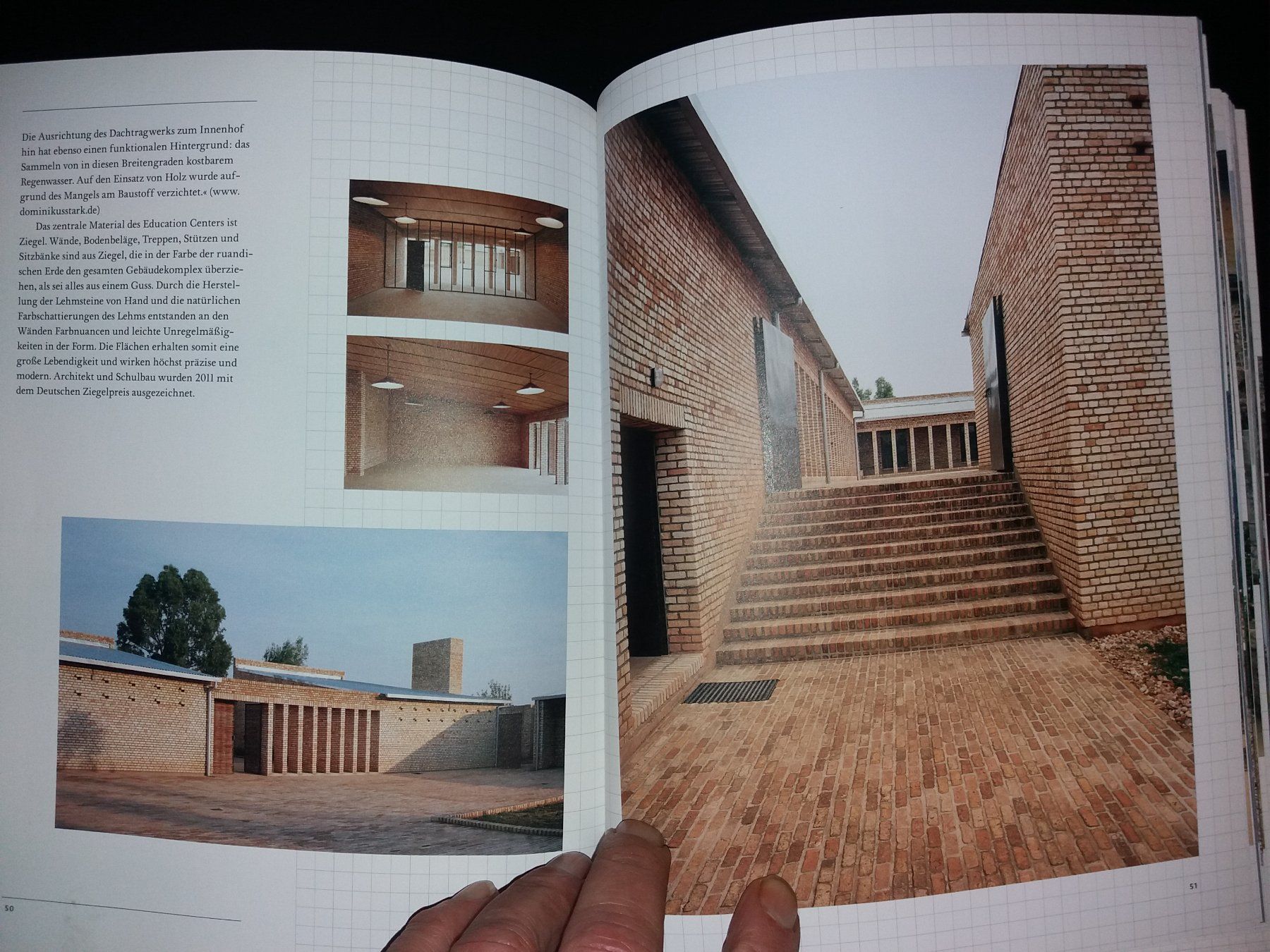 Libri: ARCHITEKTUR Klasse Schule interessant anregend – Usato da Welschenrohr venduto da Regool 8