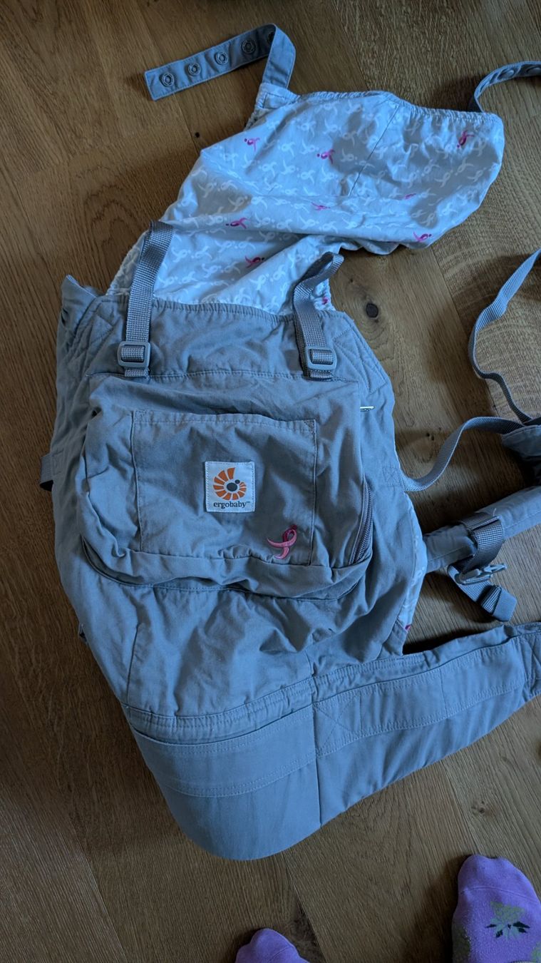 Ergo Baby Marsupi portabebè: Babytrage Ergobaby – Usato da Läufelfingen venduto da sup_lf5n 1