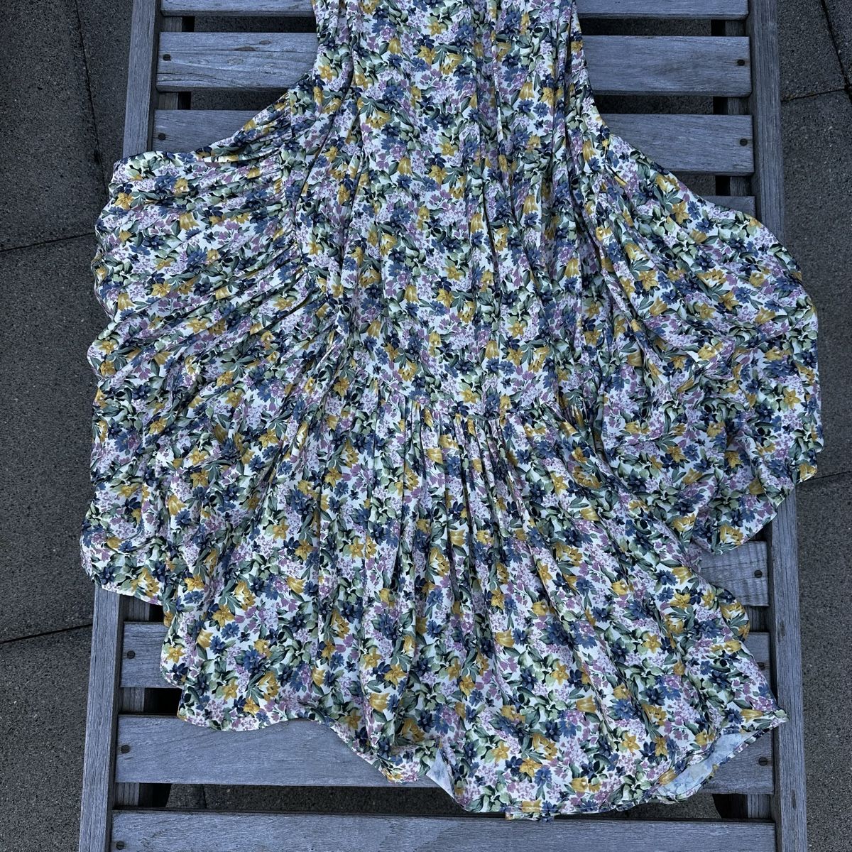 Mango Vestiti: Sommerliches Maxikleid mit Blumenmuster, Grösse 38 – Nuovo (secondo la descrizione) da Zürich venduto da zor_9n5z 4