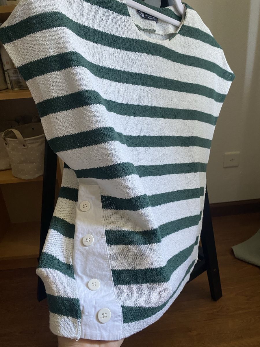 Zara Tops: Pull Zara rayures vertes blanc taille S – Neuf (Voir description) à Villars-sur-Glâne par mel_6q5w 2