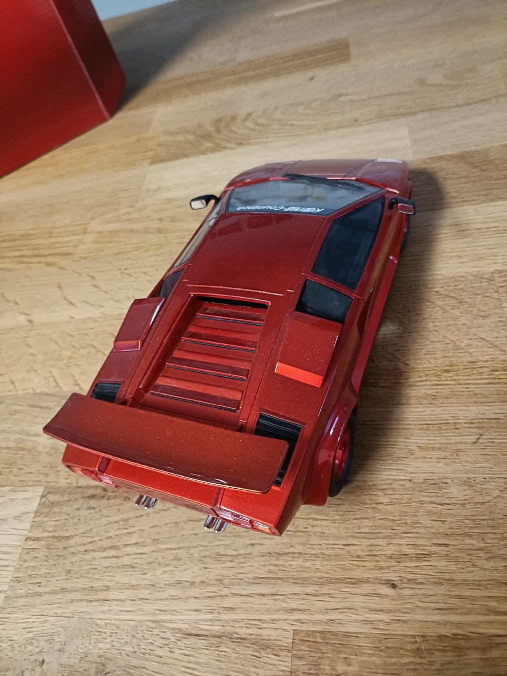 Lamborghini Voitures modèles: Lamborghini Countach 1/18 – Neuf avec emballage d'origine à Collombey par Jjomini89 3