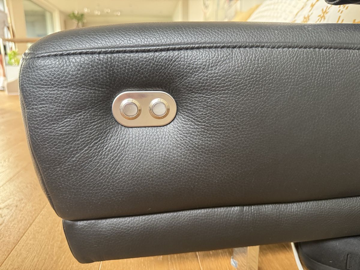 Sofas: Ecksofa Leder schwarz – Gebraucht aus Grenchen von Levv 5