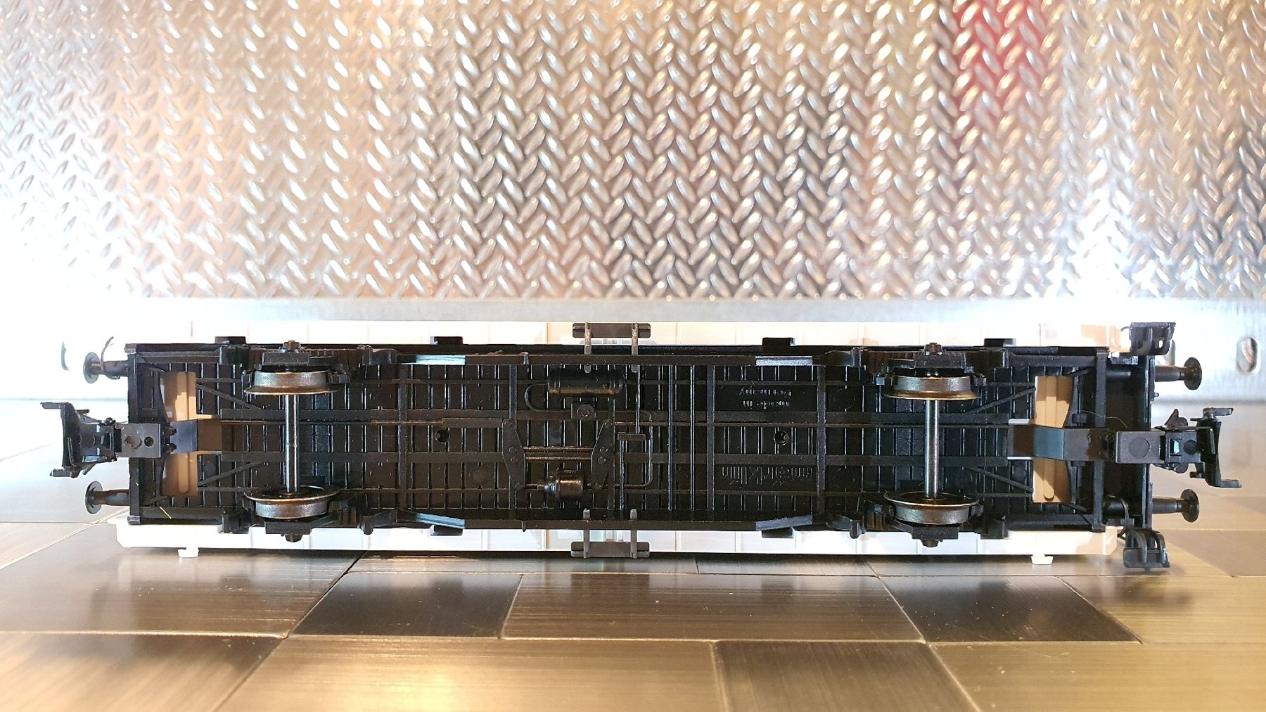 Märklin Modelleisenbahnen: MÄRKLIN H0 GÜTERWAGEN AGFA AGFA – Gebraucht aus Männedorf von Modellbau-wyss 3