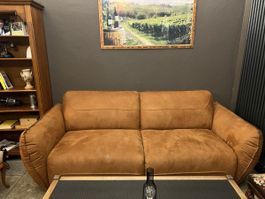 Sofa 2-3 Plätzer braun Wildlederoptik gebrauchter Zustand