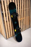 Snowboard mit Bindung