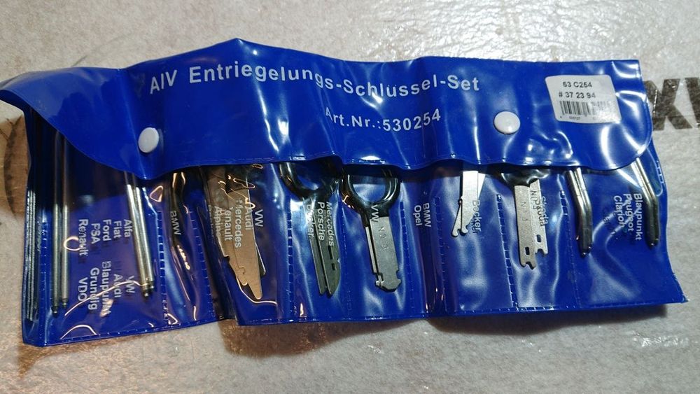 AIV Entriegelungs-Schlüssel-Set (Neu (gemäss Beschreibung)) in Thayngen ...