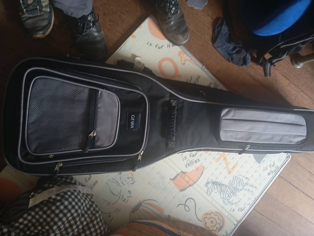 Strumenti musicali: Maison Bass Vintage – Usato da Basel venduto da Petergunn 4
