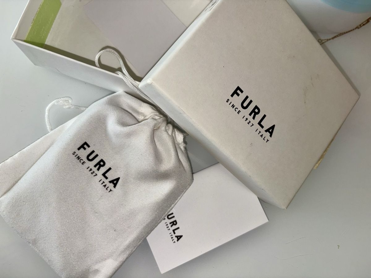 Furla Portamonete: Portefeuille Furla – Nuovo (secondo la descrizione) da Romanel-sur-Lausanne venduto da Tania.P 2