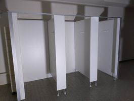 Umkleid Kabinen Trennwände Weiss Komplettanlage