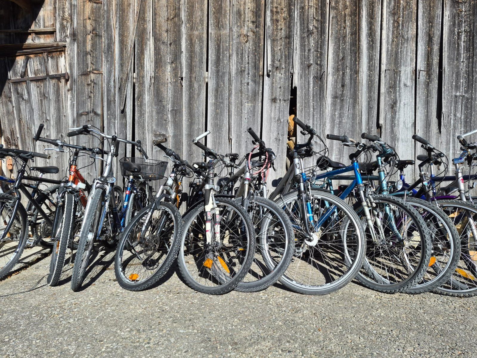 Vélos: 13 defekte Velos – D'occasion à Dotnacht par Soso119