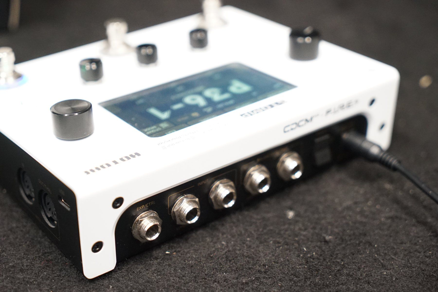 Strumenti musicali: Hotone Ampero II Stomp neuwertig – Nuovo (secondo la descrizione) da Ortschwaben venduto da Musictrade 4