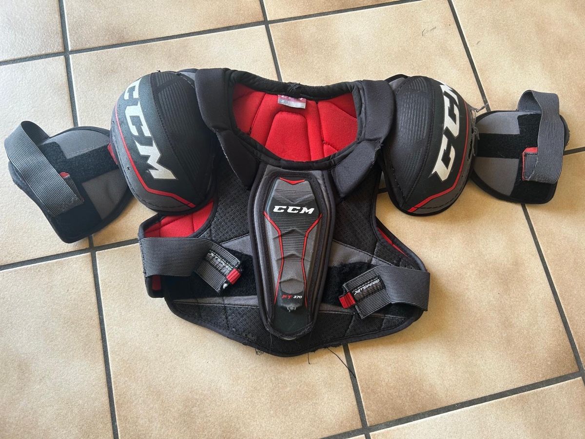 Anzüge: Brustpanzer Eishockey  – Gebraucht aus Studen BE von Bigiyb