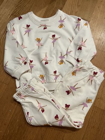 Toller Trainer/Pyjama Gr. 86, Neu