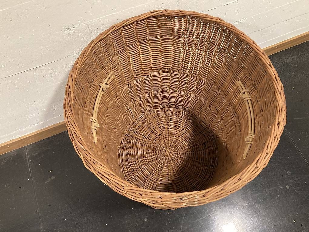 Altro per la casa: Korb zu verkaufen  – Usato da zürich venduto da Apfel2 2