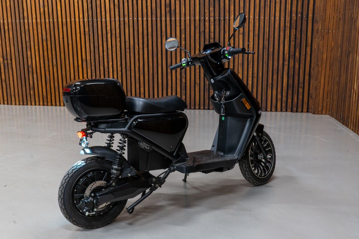 Scooters: Forza Next Escooter ohne Prüfung – Gebraucht aus Merenschwand von DeluxuryMotorsGmbH 6